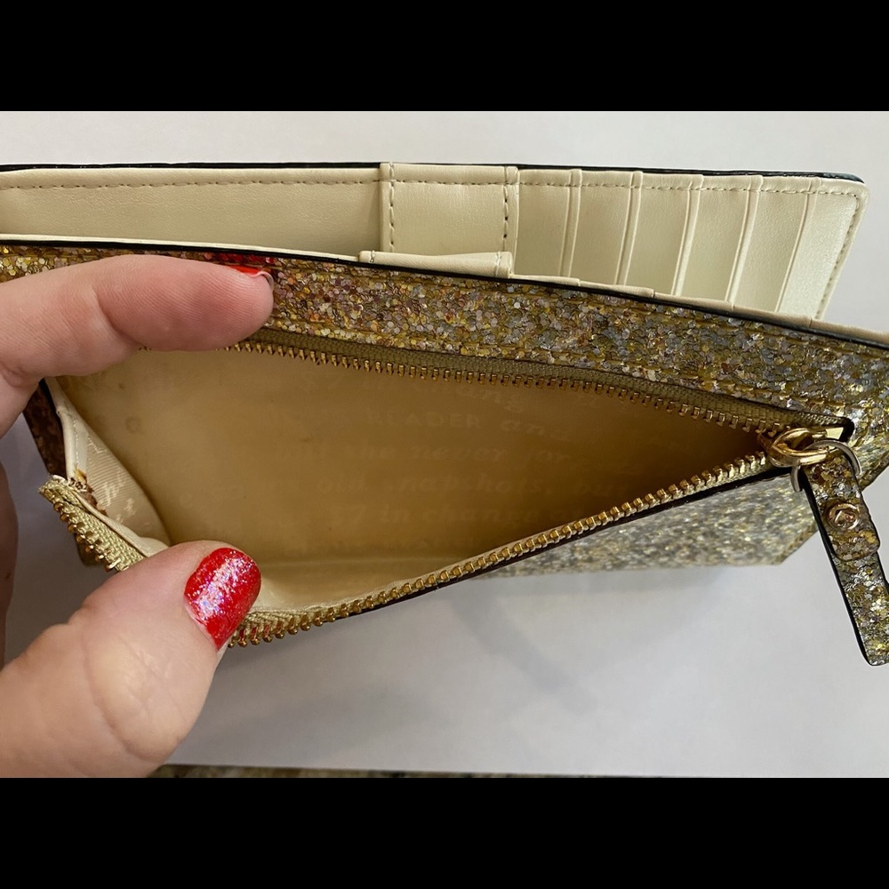 Kate Spade Wallet - Picture 4 of 4
